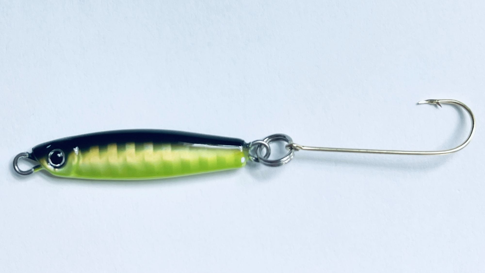 Jelifish USA Snagless Crappie Bomb™ - Fishing lure with a black top with a chartreuse belly.
